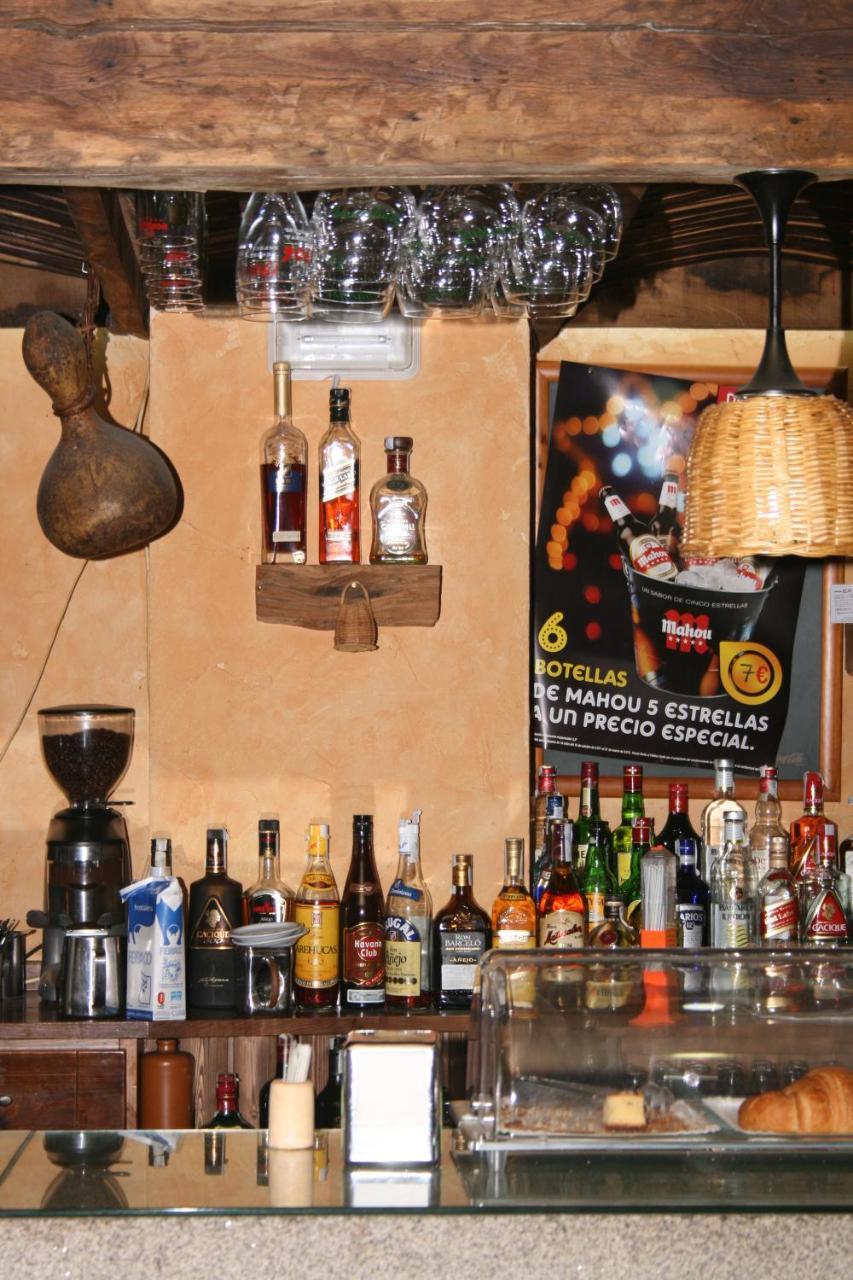 A Taberna De Vento Hotel Lalin Exterior photo